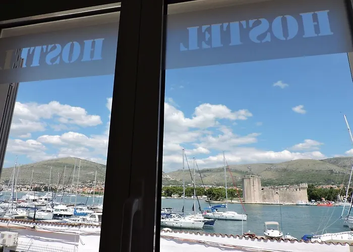Marina Trogir
